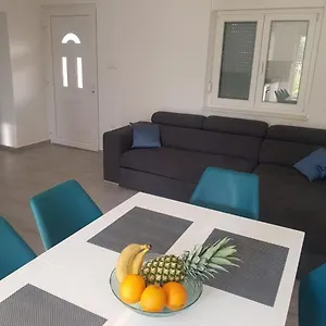 Milo - Apartment