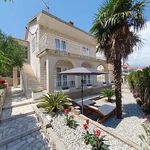Zvjezdana Apartament Trogir
